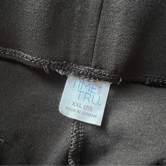 Black Cropped Leggings Time & Tru XXL 20 Plus Curvy - Picture 4 of 6